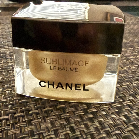 New Chanel Sublimage Le Baume Face Moisturizer - Picture 1 of 3